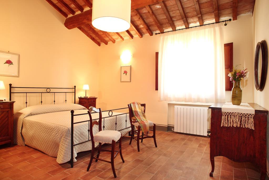 Agriturismo Il Poggione 몬탈치노 객실 사진